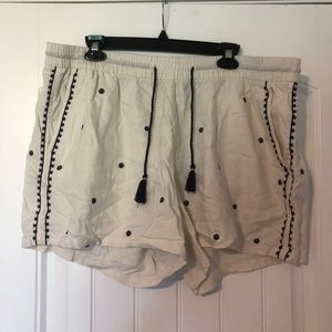 OLD NAVY SOFT SHORTS - XL